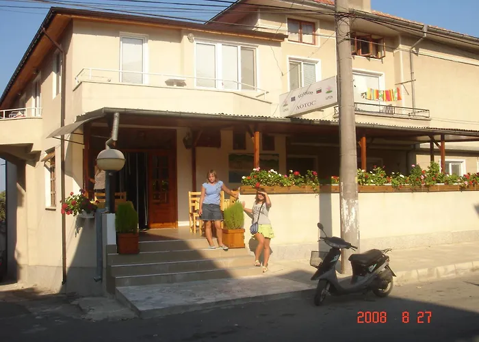 Guest house Guest Grudovi Obzor