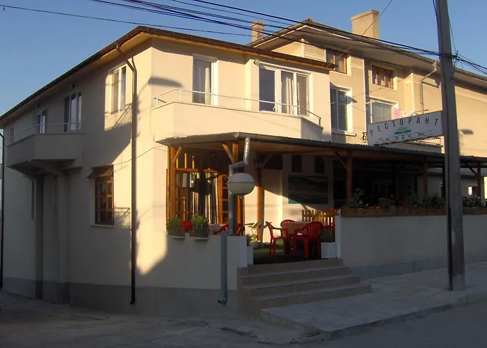 Guest Grudovi 2* Obzor