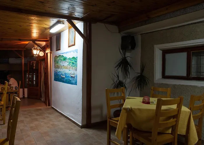 Guest house Guest Grudovi 2*